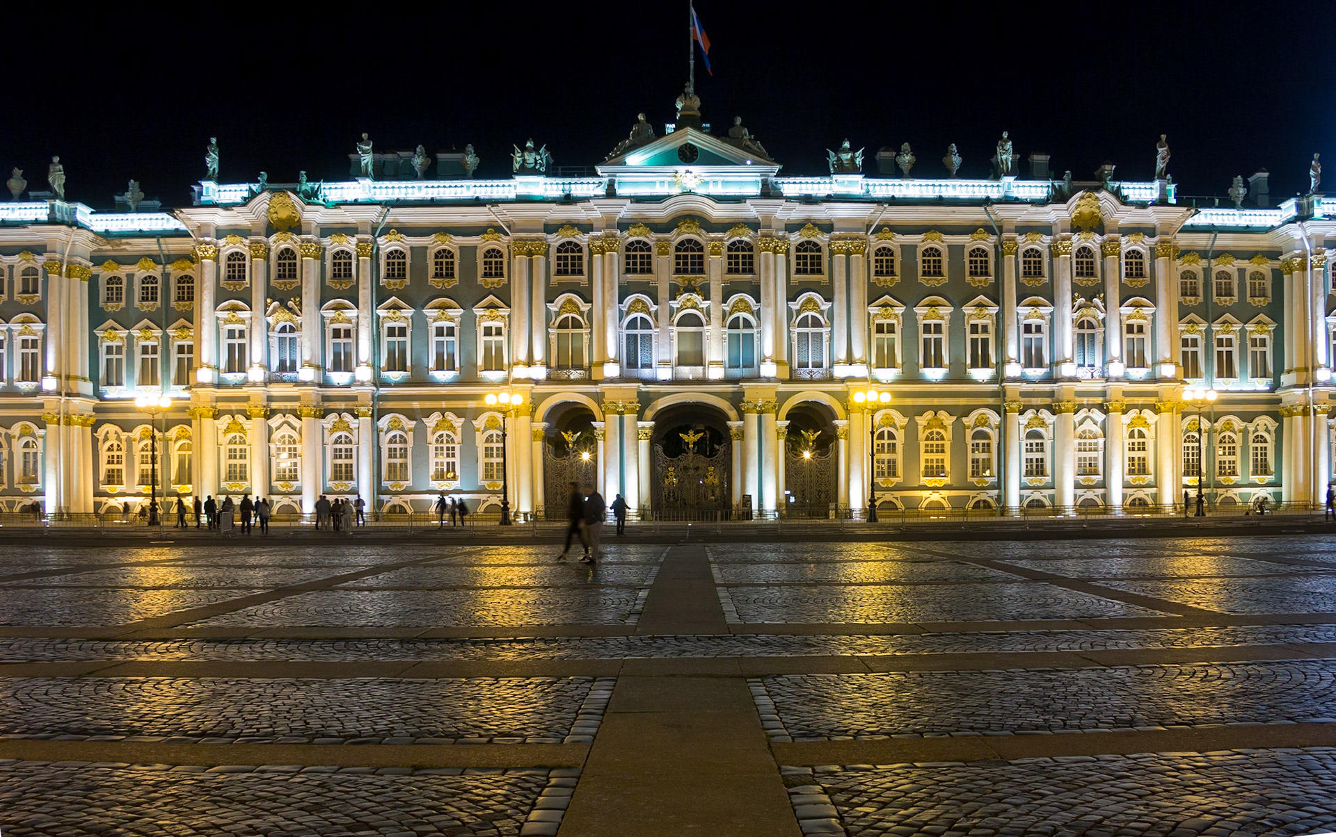 Эрмитаж санкт петербург фото черно белое