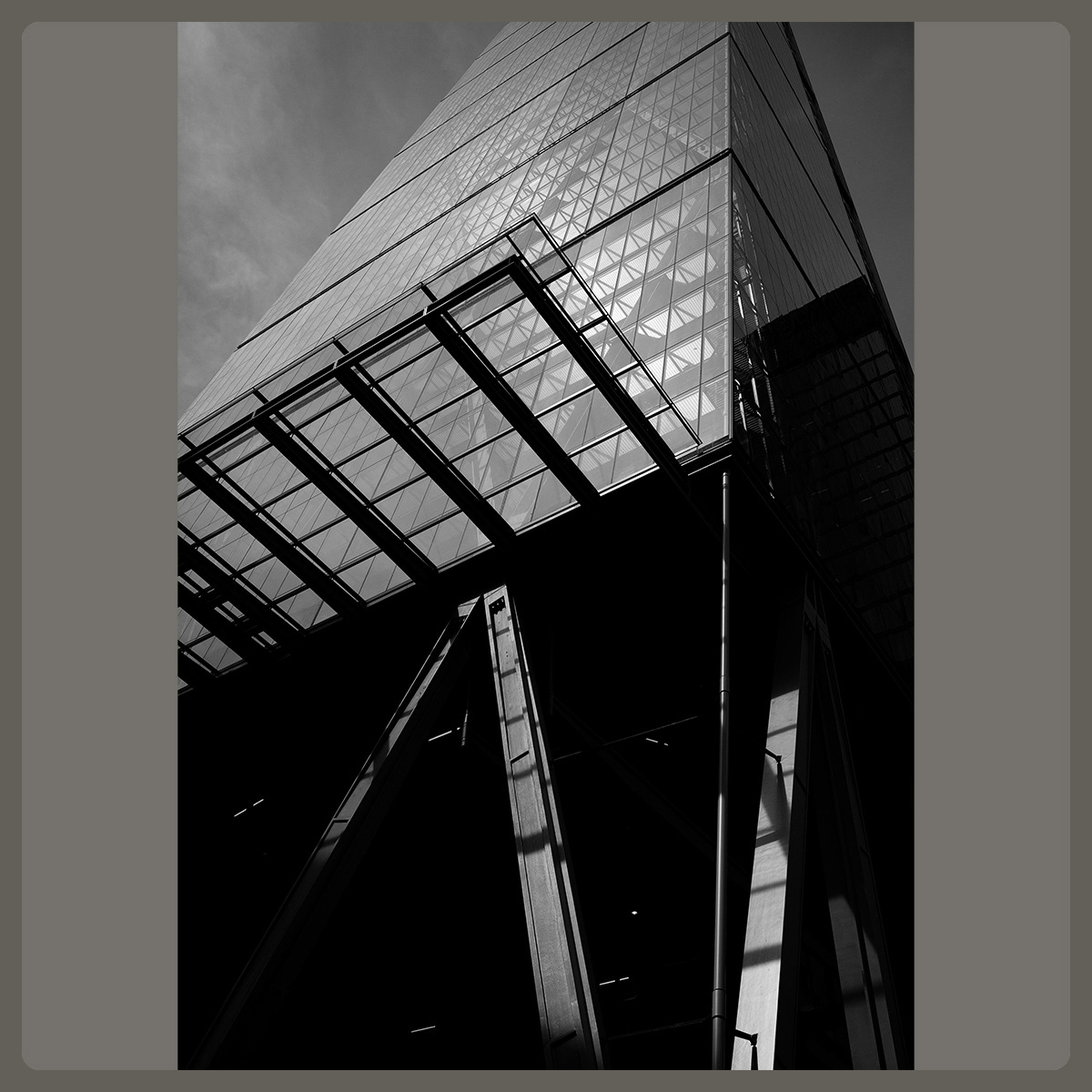 The Leadenhall Building, aka the Cheesegrater, City of London, Architecture, Pete Gardner, Photographer, London, UK, © Copyright Pete Gardner