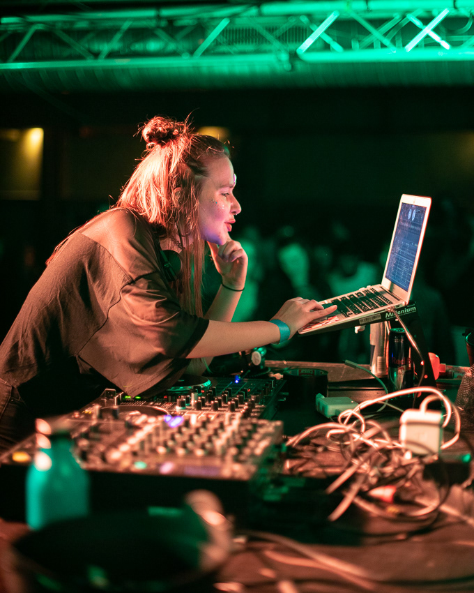 DJ @Petrouchka_ a at Madmoizelle.com witchy vibe annual party
