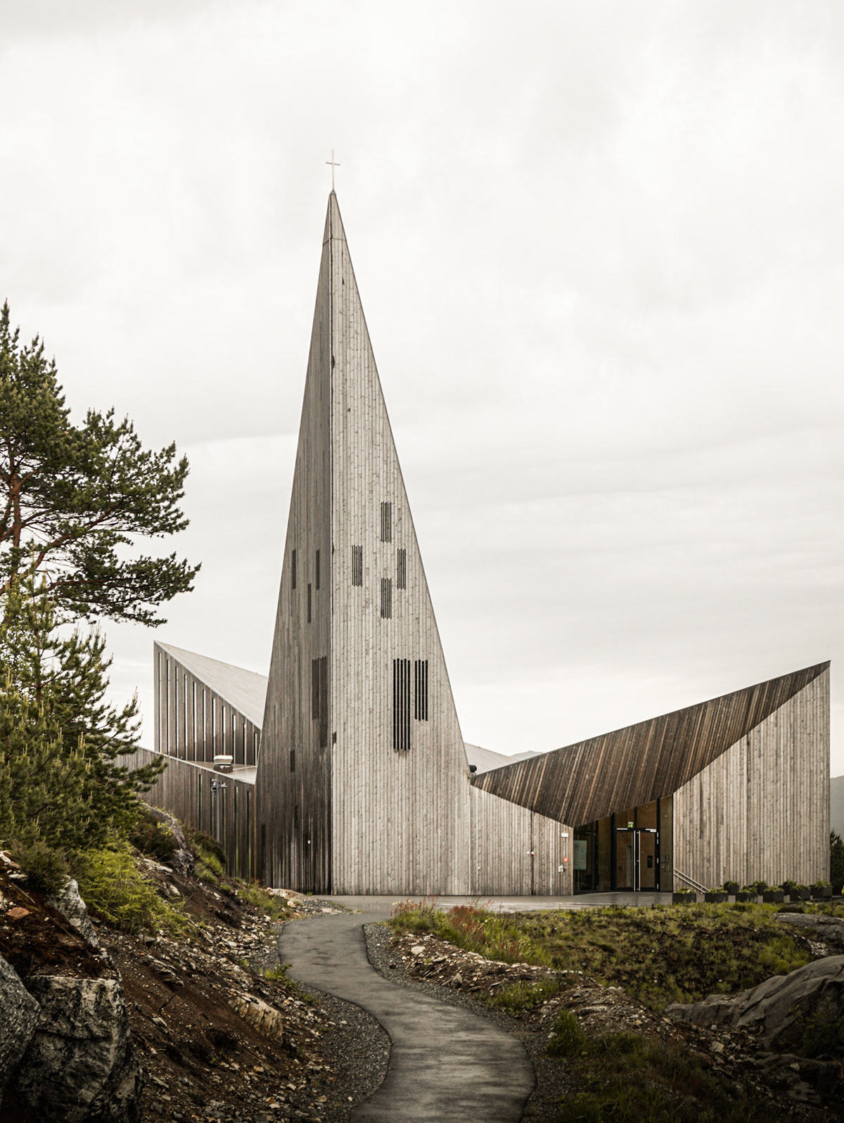 Eric Engler Photography & Videography - Knarvik Community Church