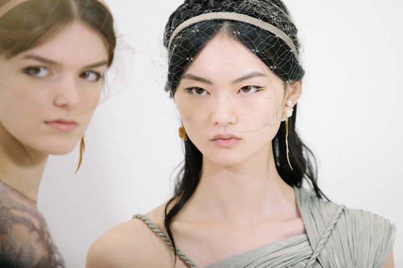 Louie Vibes Black Headband – Monet Dior Couture