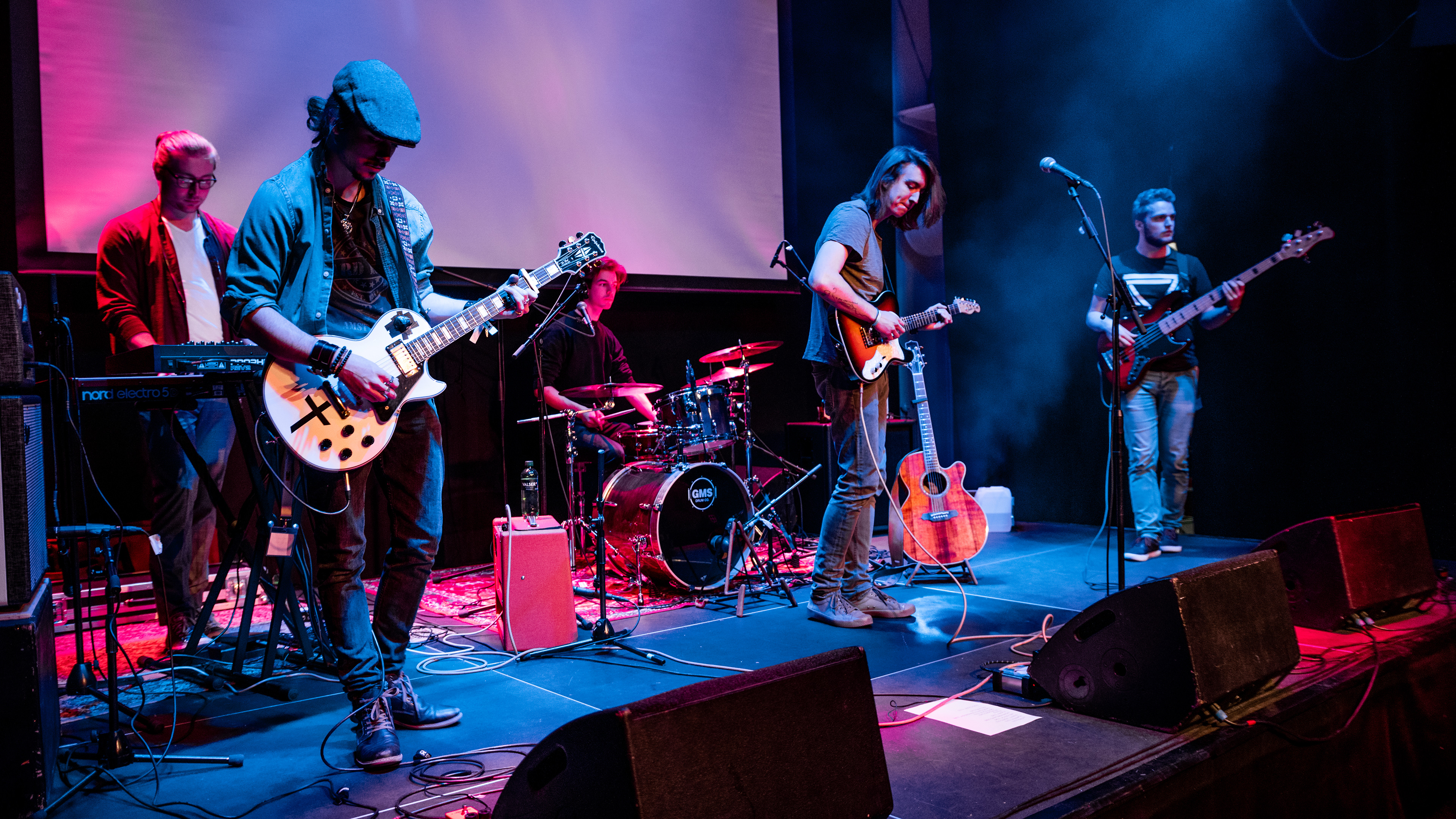 Festival unter dem Dach - Zwischenbühne Horw