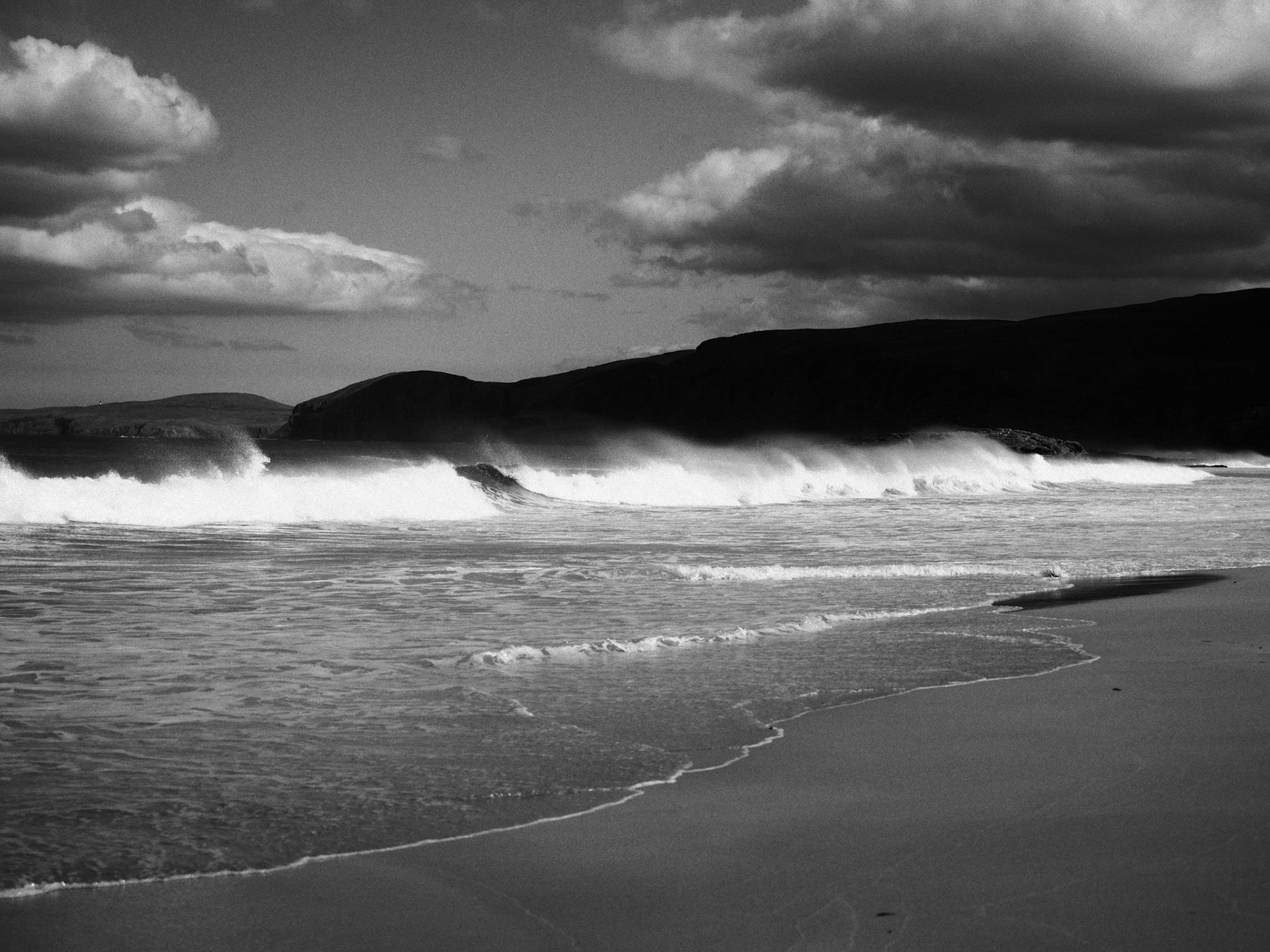 Sandwood Bay - Breakers 1