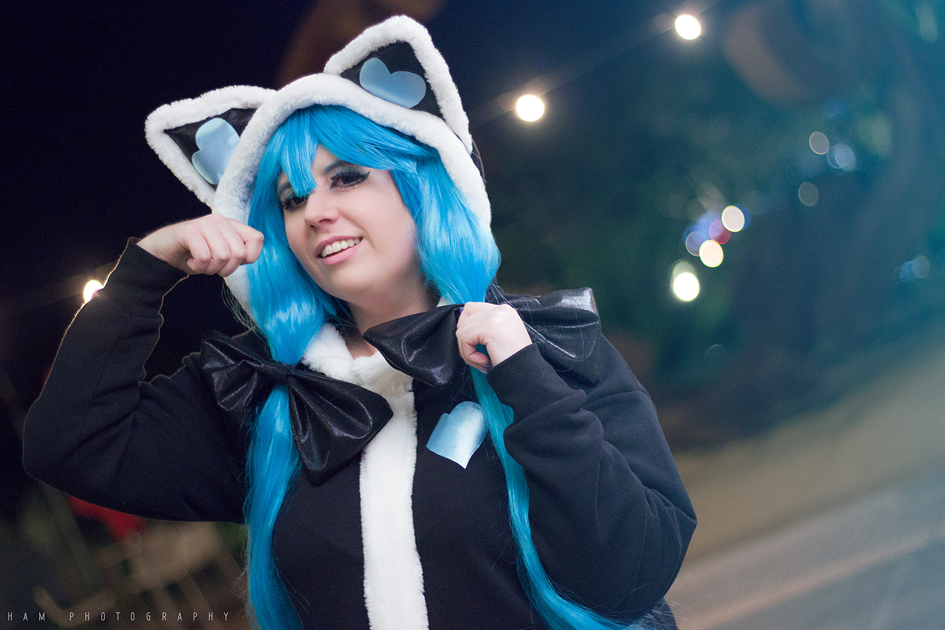 Hatsune Miku by @_meereh_ at AVCon 2019
