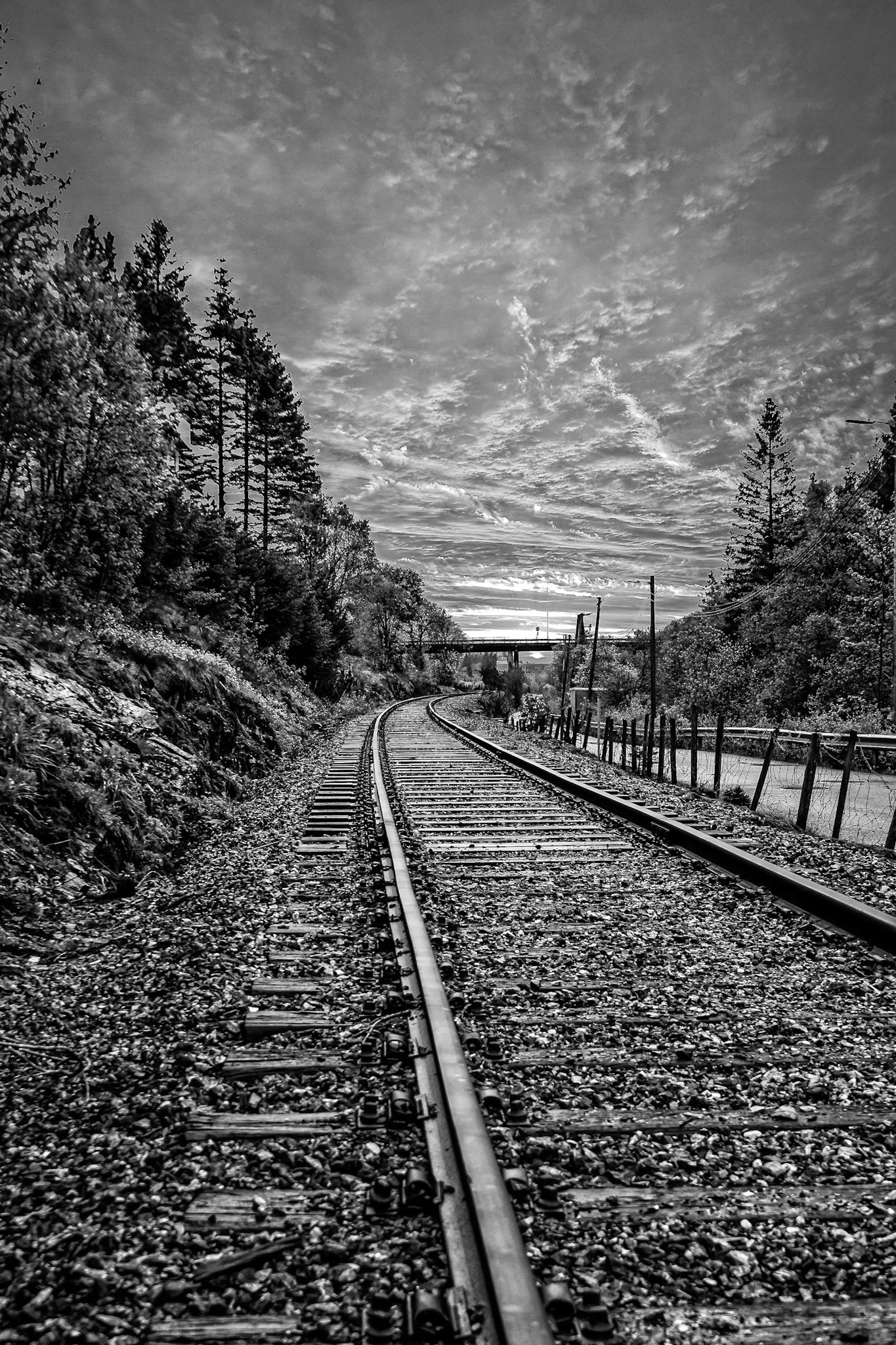 På skinner inn i solnedgangen