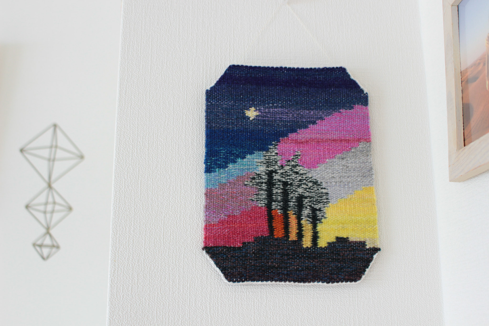“Night Forest" H.F Väv 2020 <Tapestry>タペストリー material: Linen/Wool size: ×cm design, fabrication: Hanako Fujino / H.F Väv