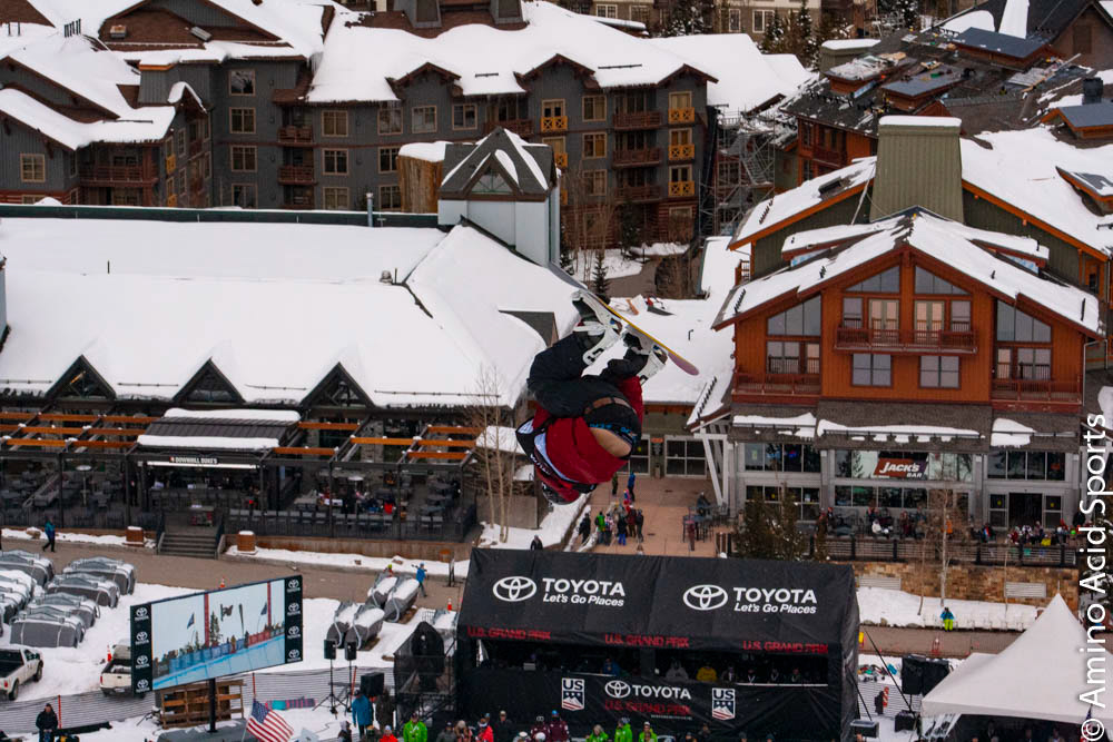 Suisse Elias Allenspach (#28) tail grabs a 900* in Copper's Halfpipe