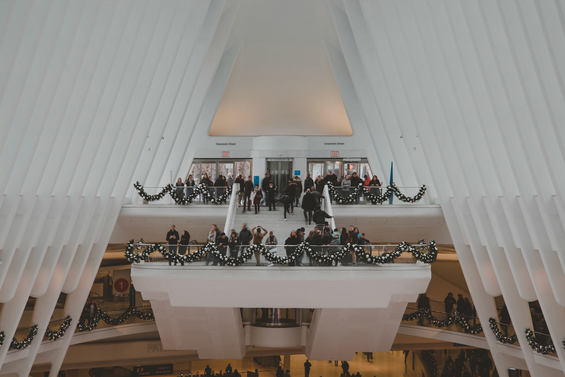 The Oculus decorated for the holidays