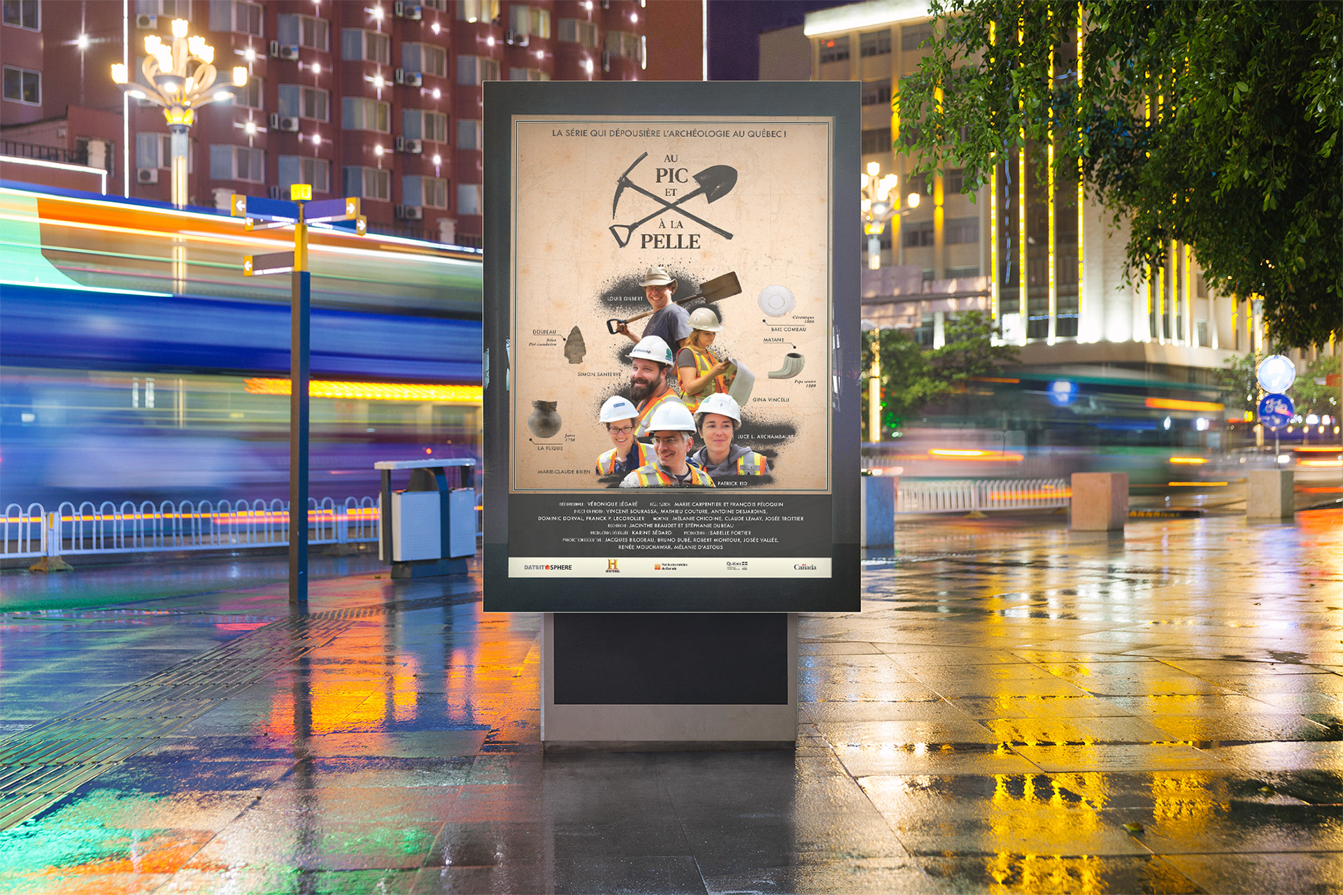 AU PIC ET A LA PELLE - BUS STATION POSTER FOR QUIET MOTION