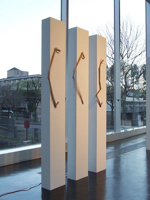 "guruguru" 2007 mixed media 160 x 20 x 15cm (x3)