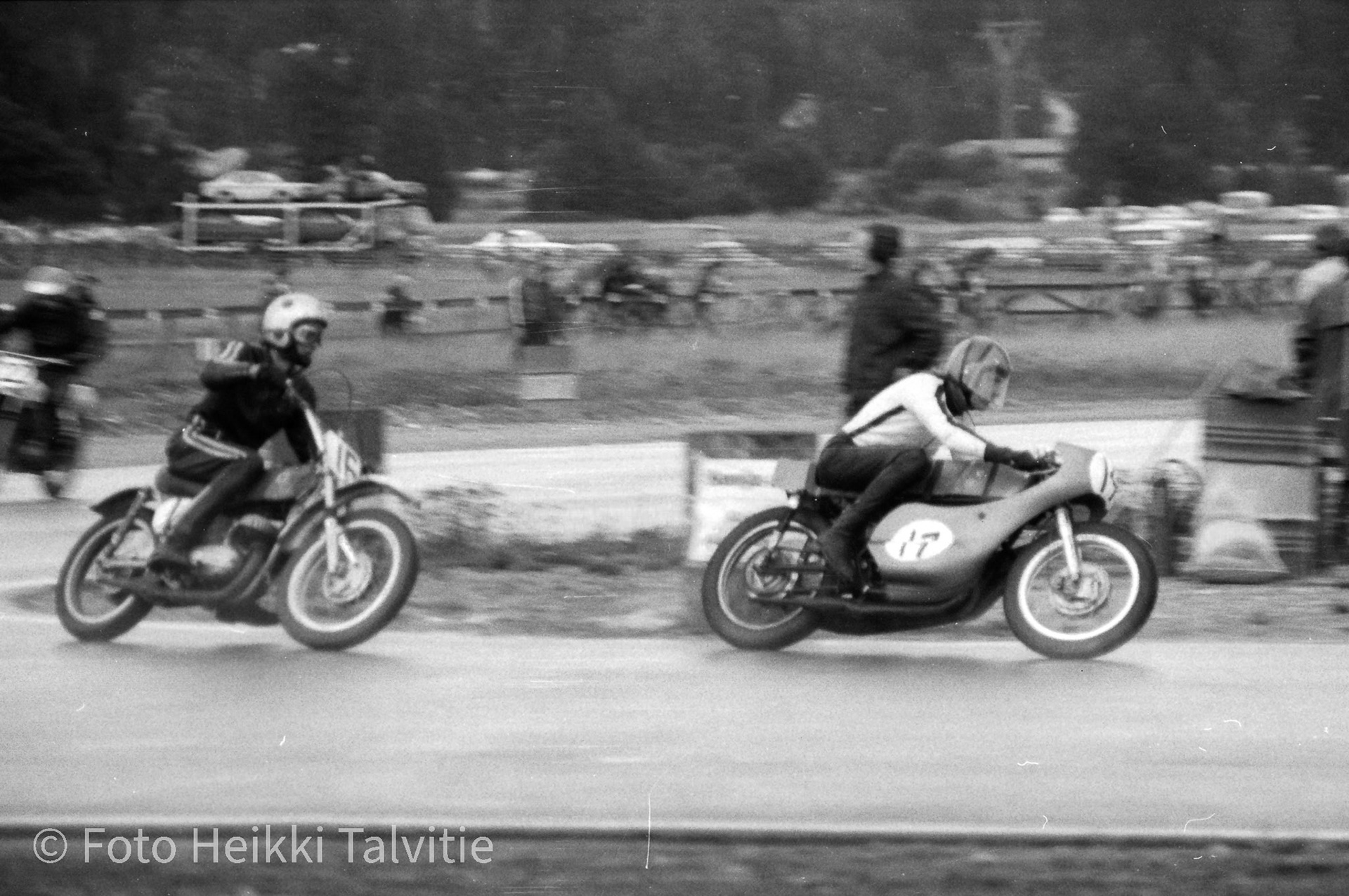 Artukainen 1971 - 0016