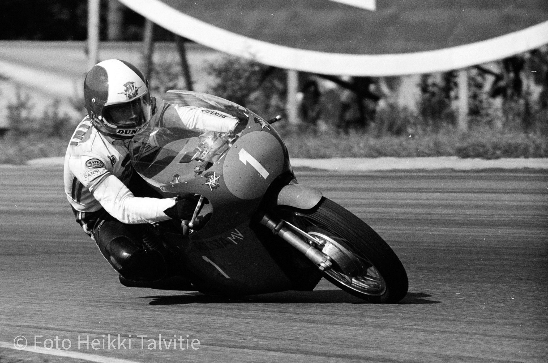 ImageBW0101