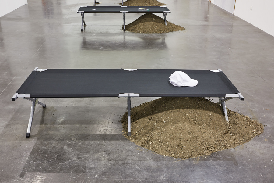 Emmanuelle Lainé, Suspension Volontaire de la Crédulité, Panorama 2019, exhibition view, Credit : Jeanchristophe Lett