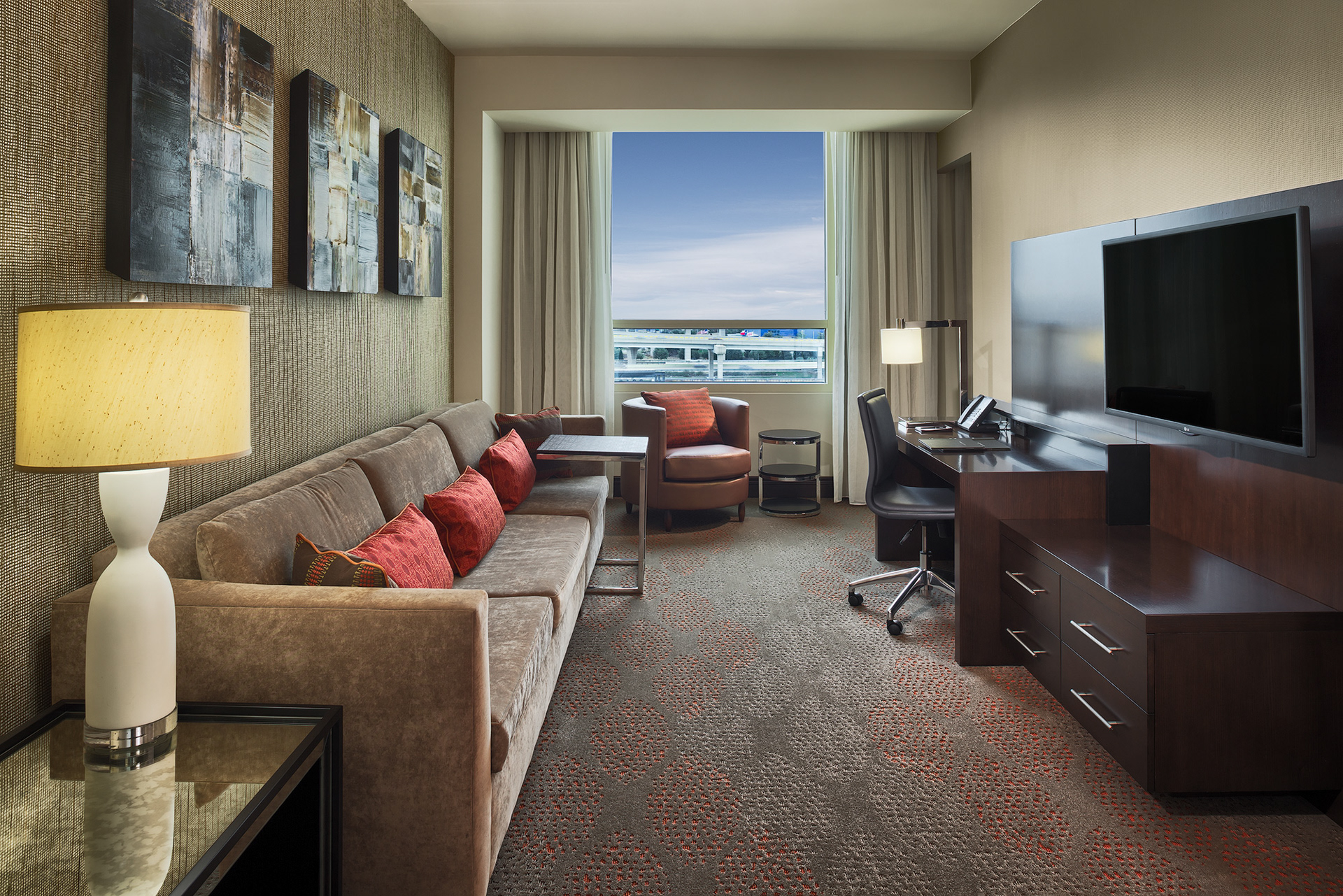 hotel photography of Hilton Granite Park hotel suite parlor