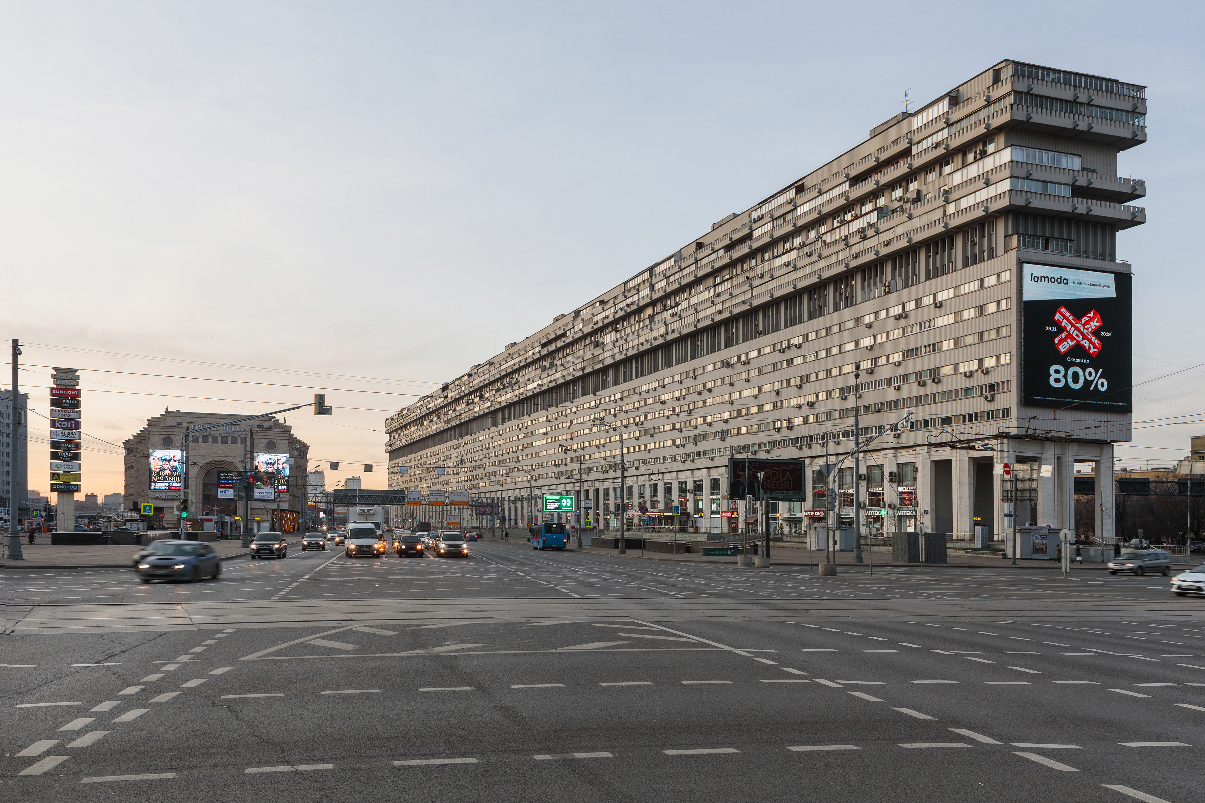 Даниловский. Даниловский район Москвы. Даниловский район. Даниловский Москва. The House ship in Moscow.