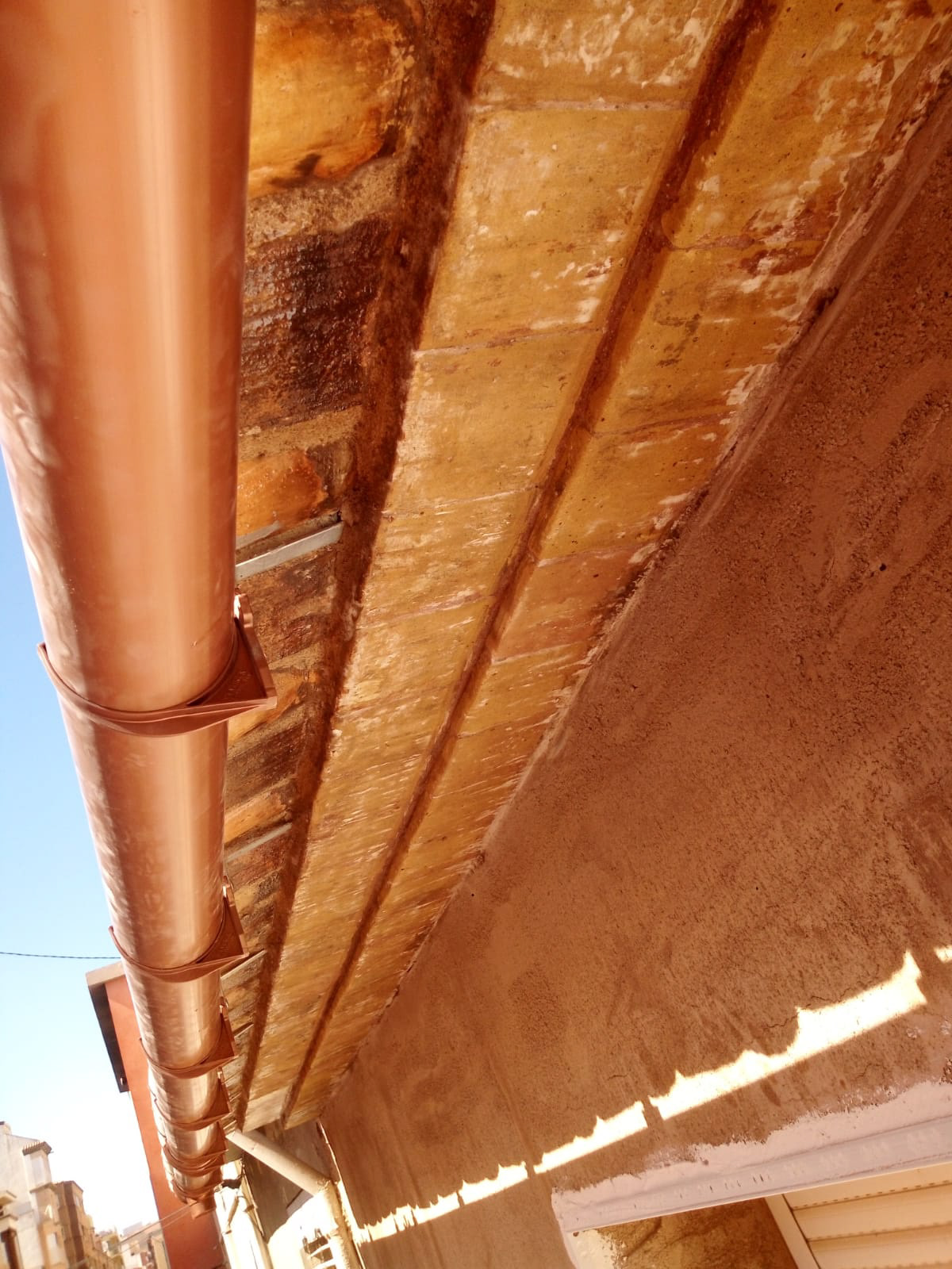 Detalle alero